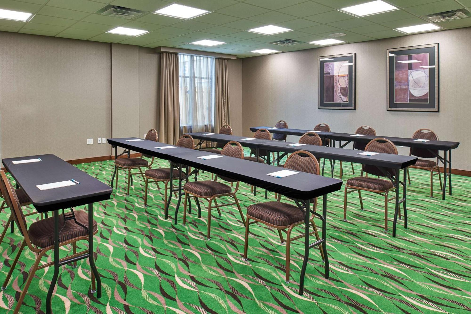 Homewood Suites Odessa Buitenkant foto